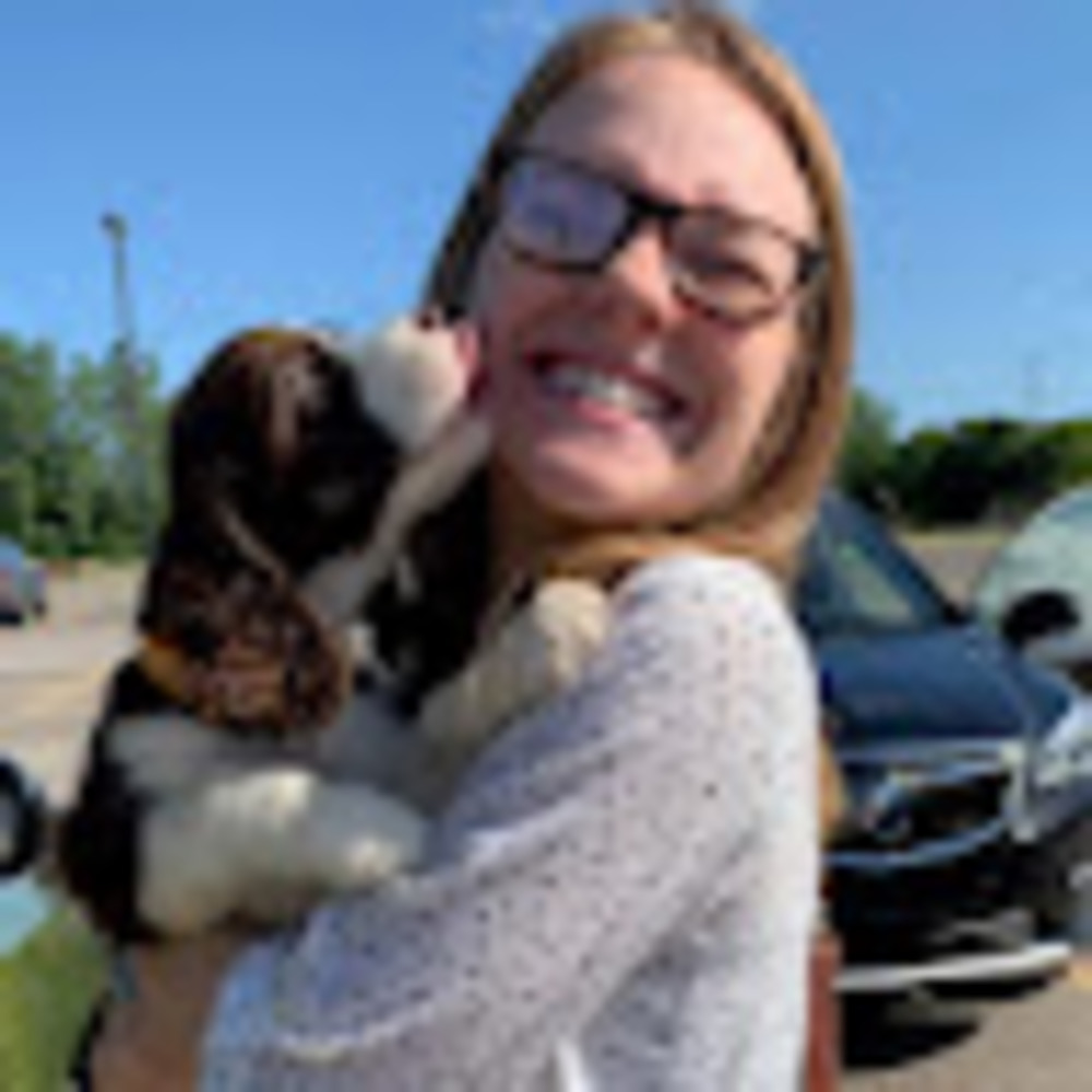 Meet your Posher, Emily
